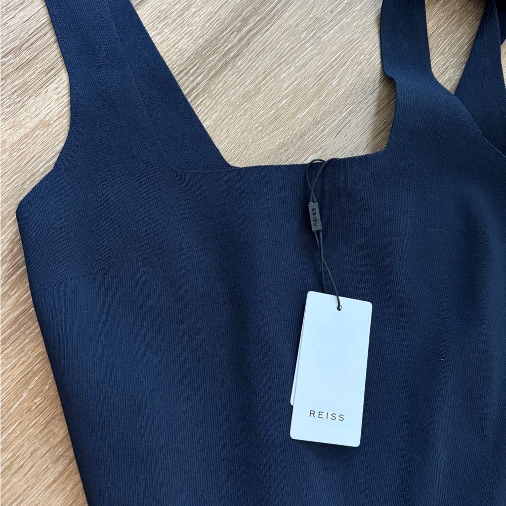 REISS NEW WITH TAGSS TOP HARPER
KNITTED SQUARE NECK VEST size s